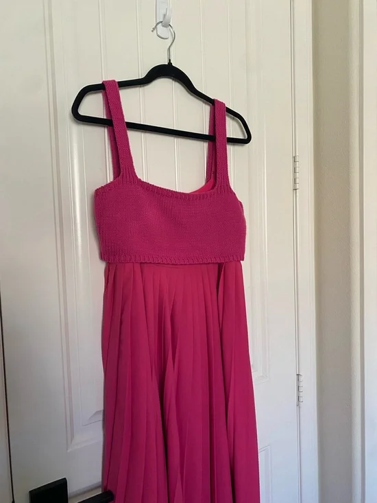 Mare Mare NWT | Pleated Maxi Dress - Picture 4 of 9